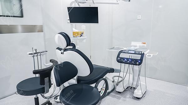 成都熊貓口腔醫(yī)院怎么樣好不好？從牙友口碑評價(jià)來看很靠譜