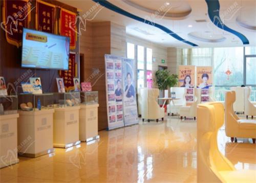 株洲優(yōu)伢仕口腔醫(yī)院洗牙價格