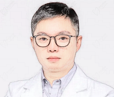 重慶劉巍做鼻子怎么樣？揭秘劉巍做鼻子風格、鼻修復(fù)技術(shù)、手術(shù)價格及真實口碑案例